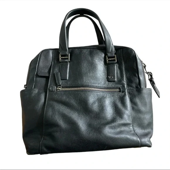 Tumi Beacon Hill Smith Jetsetter bag Sunday leather laptop travel bag black